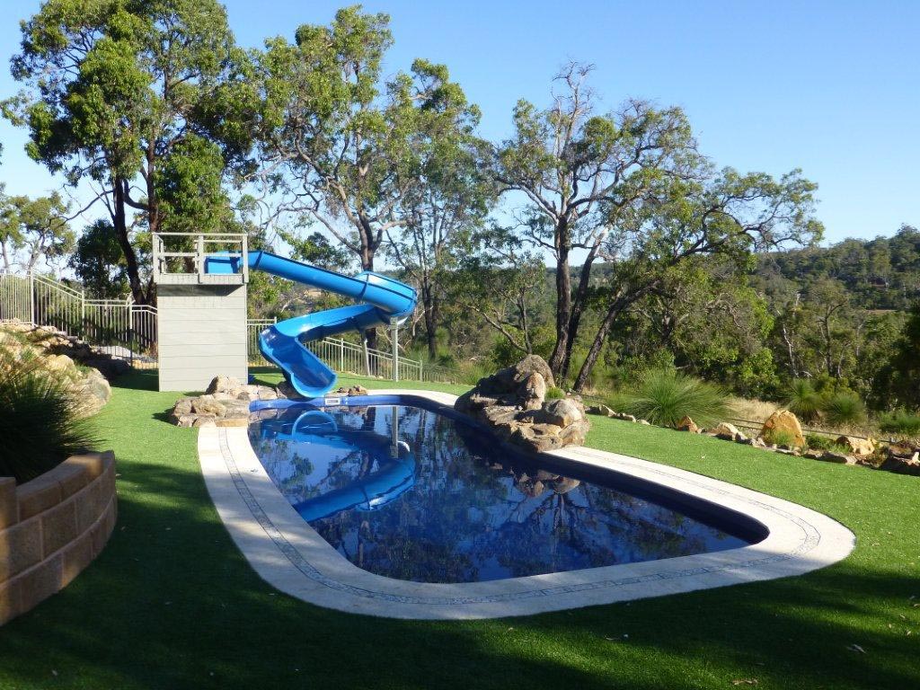 Swimming Pool Water Slide