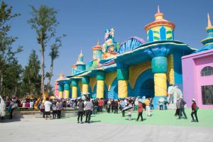 How should the Water Park Keep Stable Development?插图