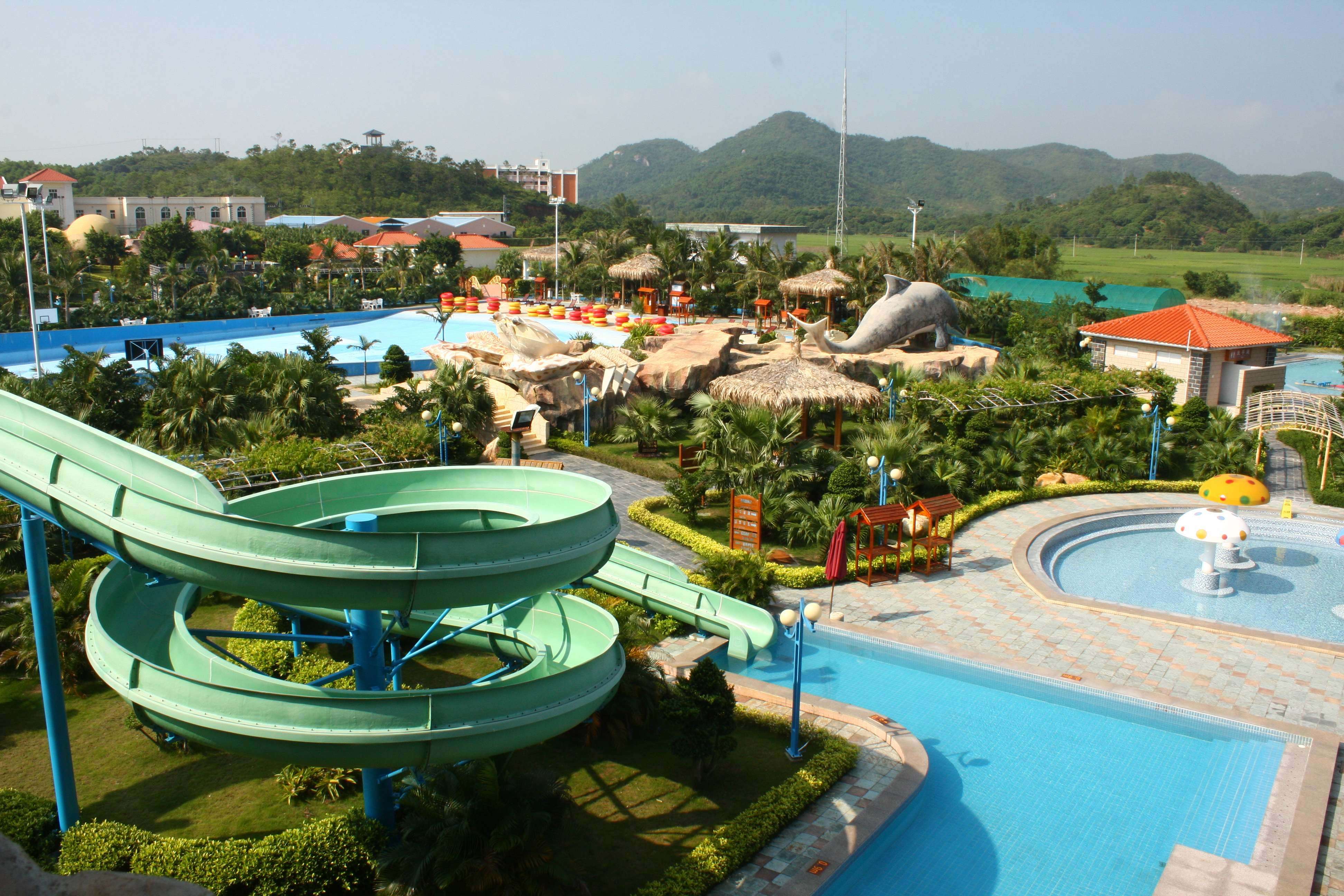 Huizhou Haibin Hot Spring Water Park