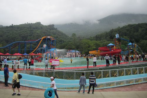 The first phase of Zhuzhou Yunlong Water Park is expected to open this summer.